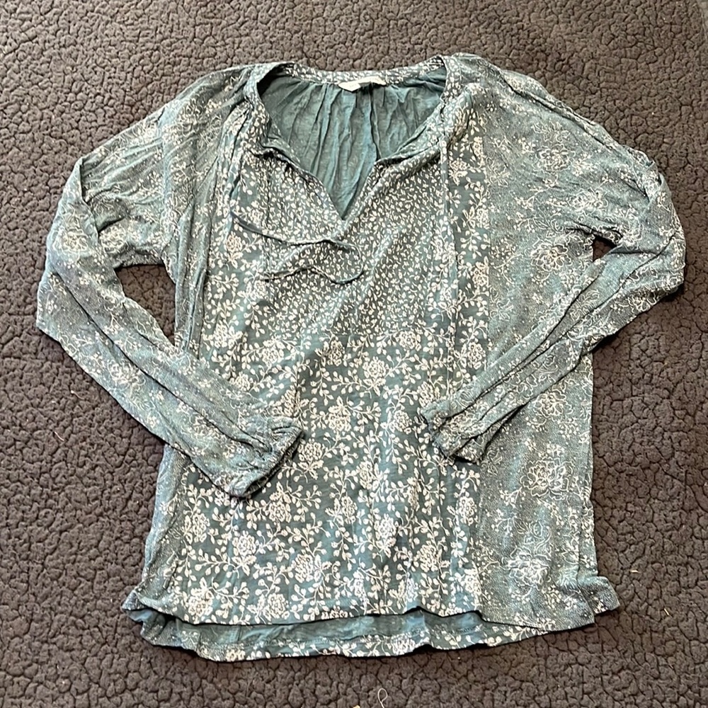 Long sleeve blouse